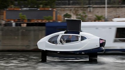 'Flying taxi' tested in Paris as city battles congestion & pollution