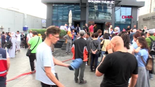 Bayrampaşa'da korkutan otel yangını; otelde kalanlar tahliye edildi