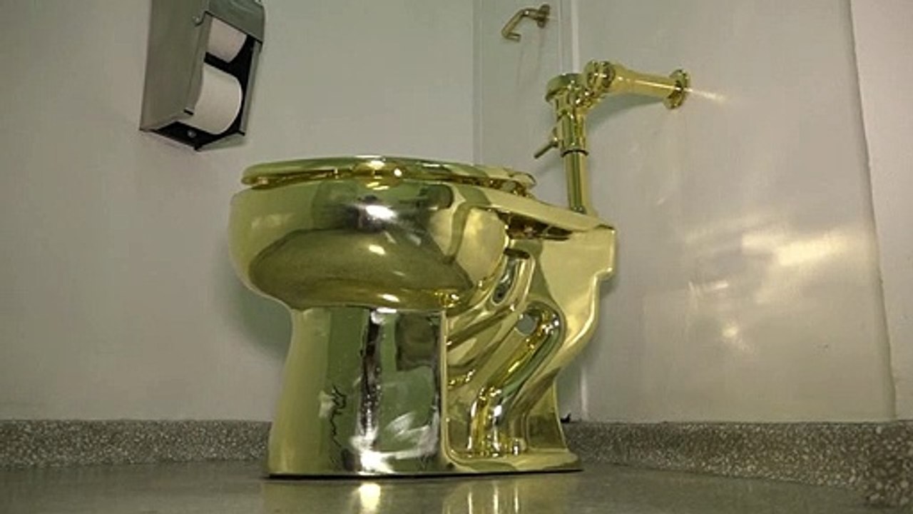 Goldene Toilette aus Schloss in England gestohlen