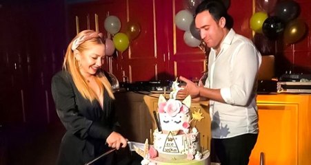 600 bin liralık arabayı "Tüm kızlara 1,50 şansı diliyorum" notuyla paylaşan Ece Seçkin'e tepki yağdı