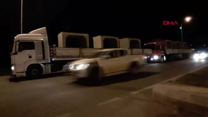 Şanlıurfa sınır hattına beton blok sevkiyatı