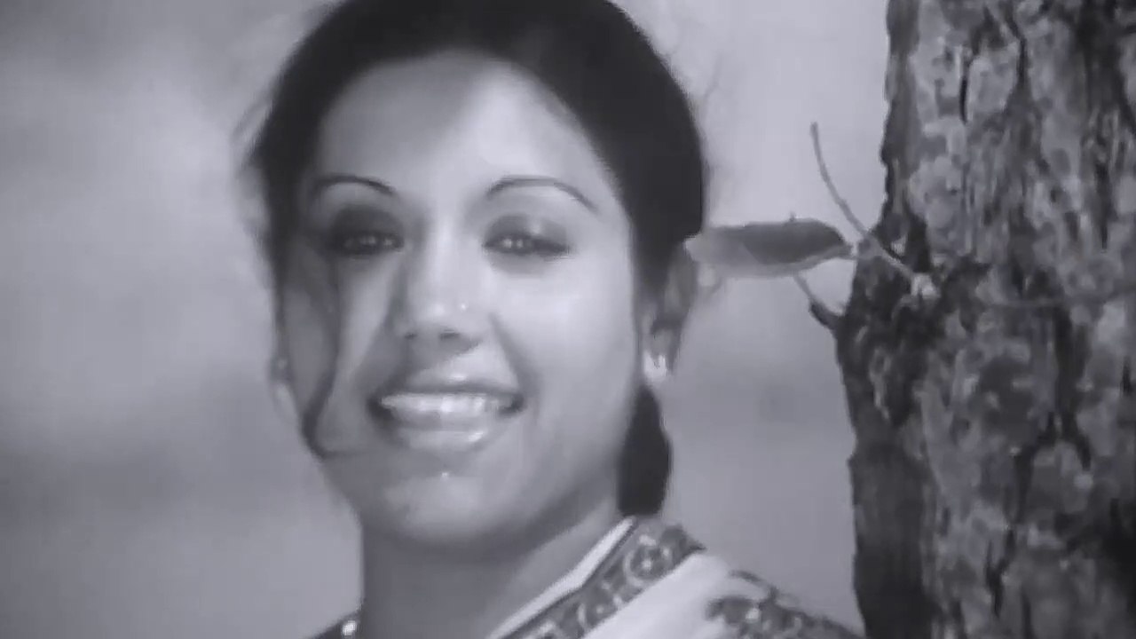 Mone boro asha chilo tomake shonabo gan, Film- Choto Ma, মনে বড় আশা ছিল তোমাকে শোনাব গান, ছায়াছবি- ছোট মা,