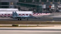 Rus yapımı SU-35 savaş uçağı İstanbul’da gösteri uçuşu yaptı
