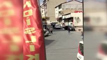 Avcılar'da silahlı çatışma; o anlar kamerada