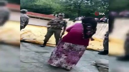 İcra memuruna böyle saldırdılar