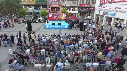 Gaziosmanpaşa’da vatandaşlara 3 ton aşure dağıtıldı