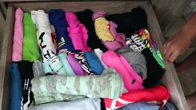 Switching Clothes with my Brother!!!! part 2