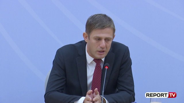Report TV -Vettingu në polici/ Zv. ministri i Brendshëm: 45 dosjet e para drejt përfundimit,