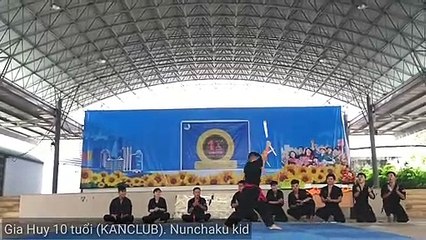 #Nunchaku kid (10 years old) at #KANCLUB. Cậu bé 10 tuổi đánh song côn nhị khúc. Nunchaku class