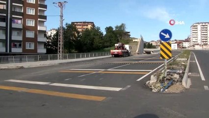 Rizeli muhtar çocuklar için 'Trafik polisi' gibi çalışıyor