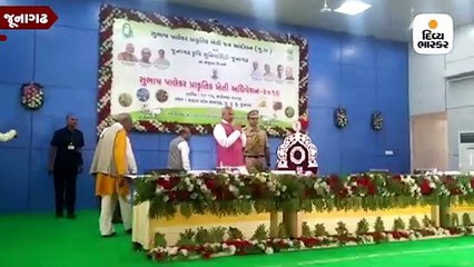 જૂનાગઢમાં પ્રાકૃતિક ખેતીનું અધિવેશન, 1 દેશી ગાયથી 30 એકરમાં ખેતી થઇ શકે: રાજ્યપાલ