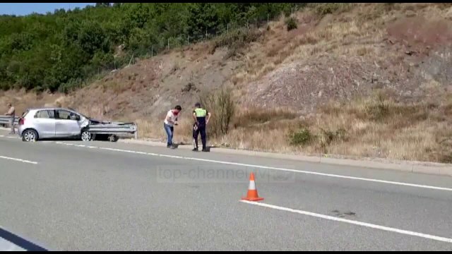 Aksident i rëndë në rrugën e Kombit, humb jetën 13-vjeçarja (video)