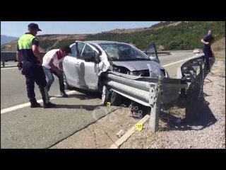 RTV Ora - Përgjaket Rruga e Kombit, vdes 13 vjeçarja, plagoset i ati