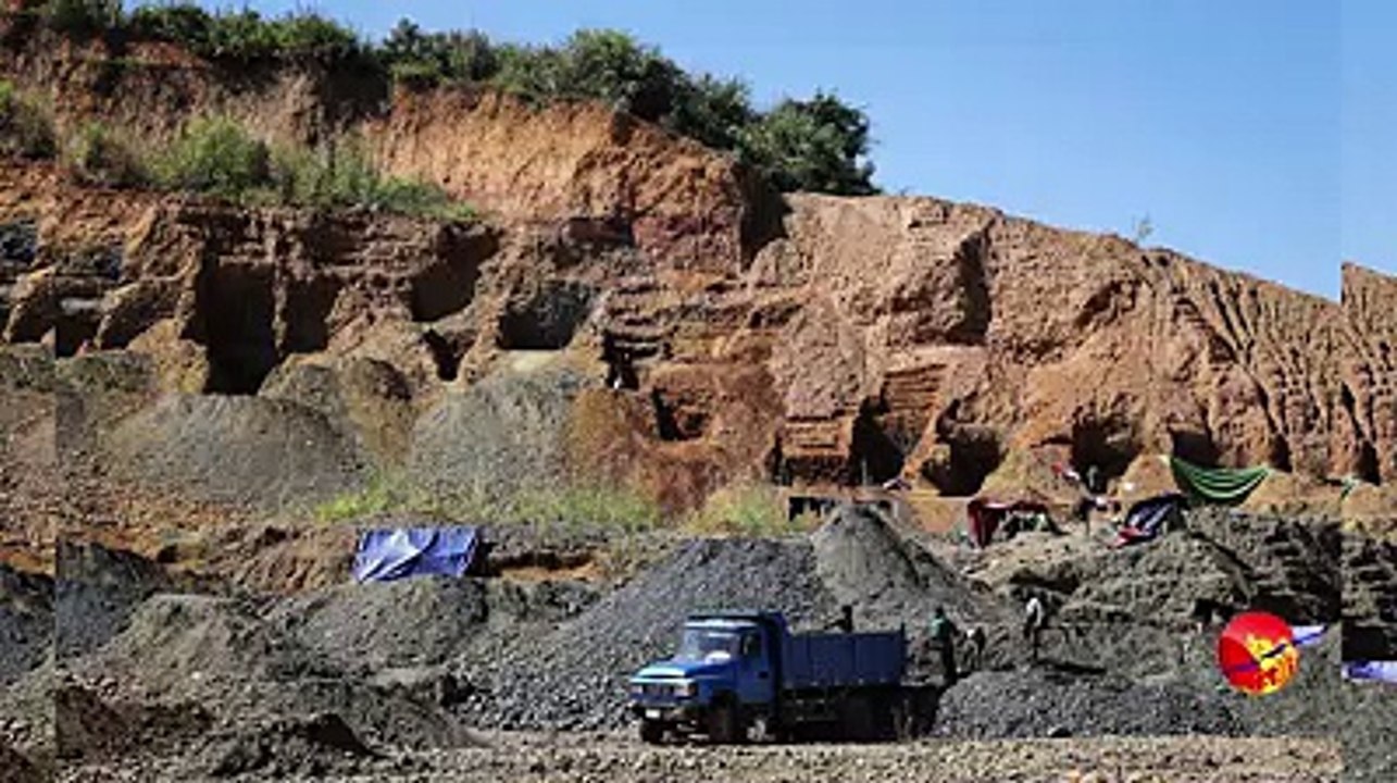 ေက်ာက္စိမ္း လုပ္ကြက္မ်ား ၅ ဧကသာ ခြင့္ျပဳေတာ့ဖုိ႔ အစုိးရ စီစဥ္ေန (ရုပ္/သံ)