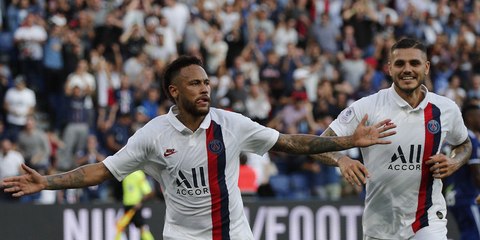 Neymar les "tapa la boca" a los iracundos hinchas del PSG metiendo un gol de chilena antológico