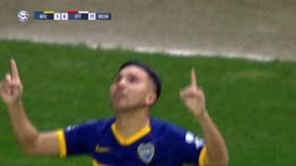 Boca go top with win over Estudiantes