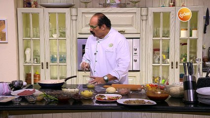 طريقة تحضير بيتزا بالسوسيس | الشيف شربيني