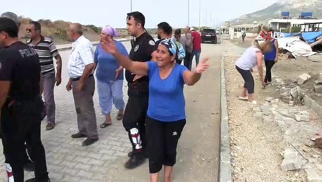 Görüntü kirliliği oluşturan yapıların yıkımında arbede