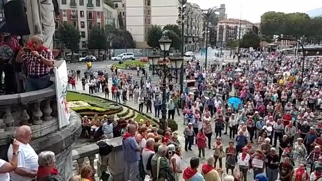 Pensionistas vascos: no hay razones políticas para abandonar a la gente