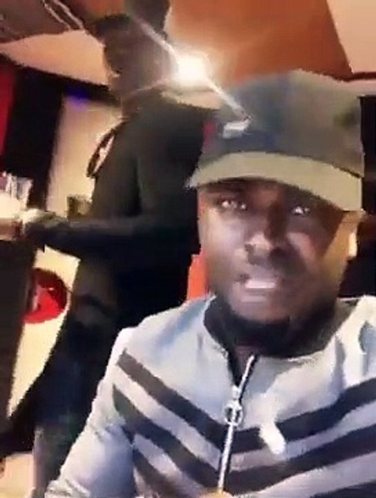 Debordo Leekunfa Ft. Bebi Philip - On s'amuse après le travail