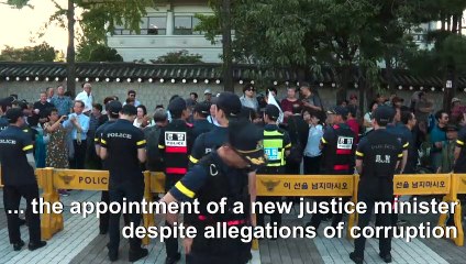 South Korea opposition party leader shaves head in protest