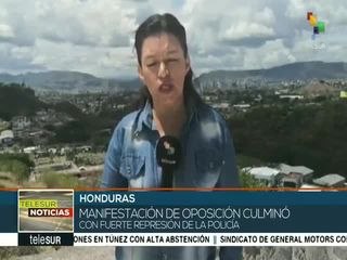Hondureños que rechazaron al gobierno fueron reprimido este 15S