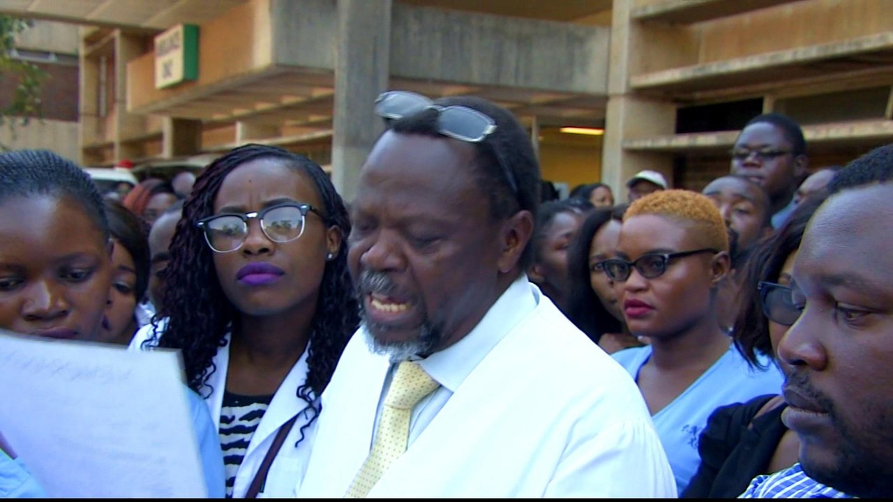 Zimbabwe: Doctors protest against abduction of their union leader