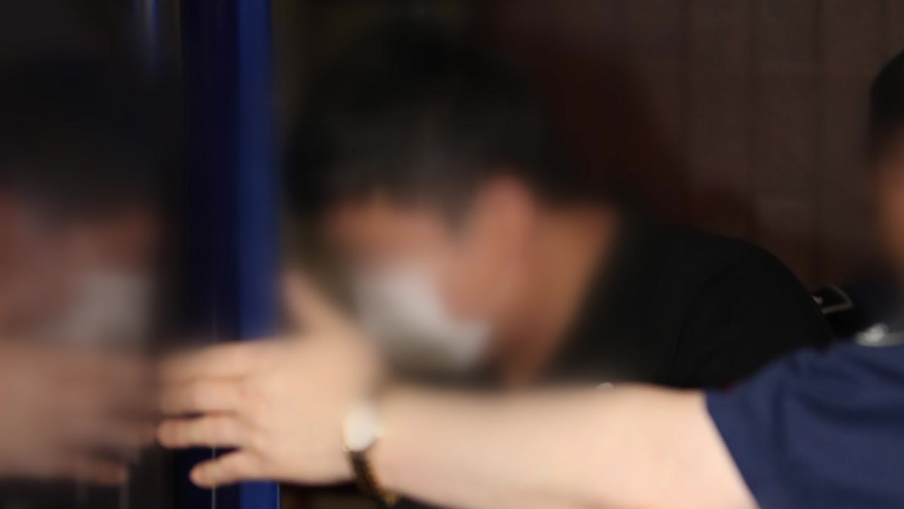 조국 5촌 조카 구속...딸은 비공개 소환 조사 / YTN