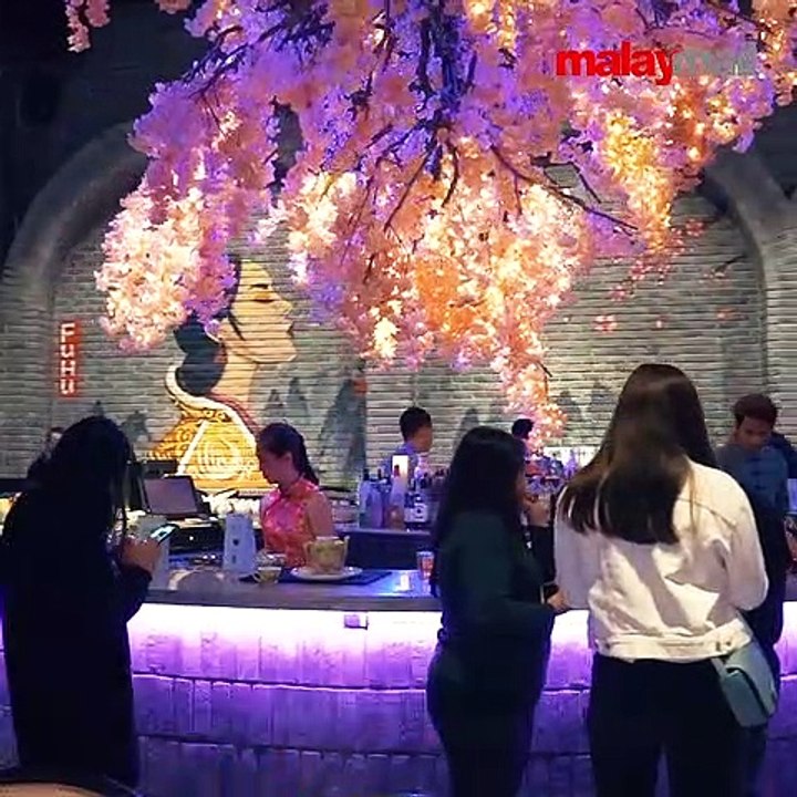 Modern vibe-dining and drinks @ FUHU Restaurant & Bar, Genting