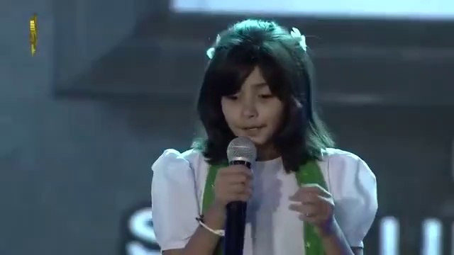 Hadia hashmi Ay puttar hattan tay nai wikday #MiliNagma #PAFShow2019