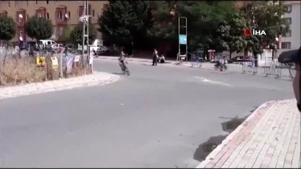 Büyükçekmece'deki yol yarışlarında talihsiz kaza kamerada