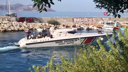 Şişme botla ölüm yolculuğuna çıkan göçmenler Sahil Güvenlik tarafından kurtarıldı