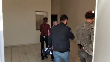 FETÖ'nün yurt dışından gelen paralarını örgüt üyelerinin ailelerine ulaştıranlara operasyon: 4...