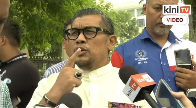 Pejabat Azmin tak berani terima laporan forensik, hantar polis bantuan - NGO Bangkit