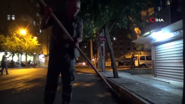 Semt pazarları modern temizlik aracı ile temizleniyor