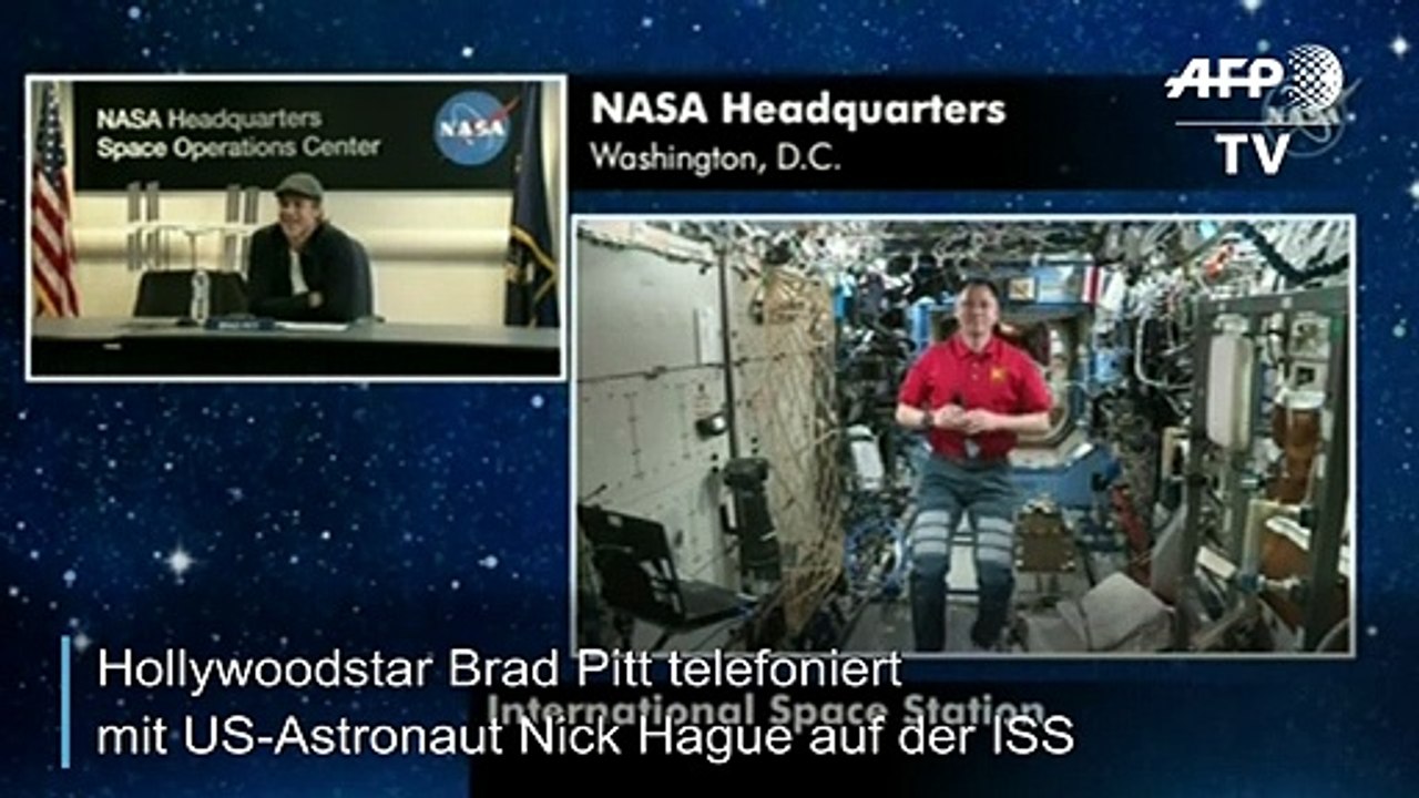 Brad Pitt telefoniert mit der ISS