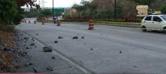 Vía que conduce al túnel San Eduardo esta cerrado parcialmente