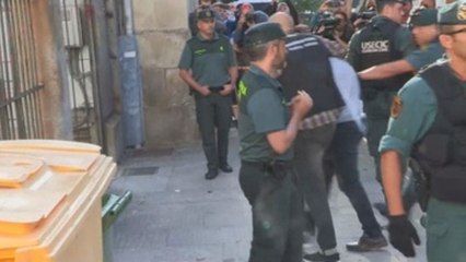 Prisión sin fianza para el autor del triple crimen machista de Valga