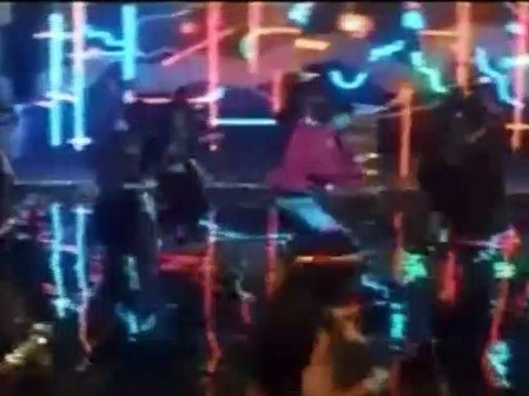 YEH KAALI KAALI AANKHEN | (BAAZIGAR) | कलाकारों: Shahrukh Khan | (From Non Stop SHAHRUKH DHAMAKA (Vol. 2) – Songs DVD) | Hindi/Movie/Collection/Magic/Bollywood /India/भाषा: हिंदी/बॉलीवुड की सबसे अच्छी