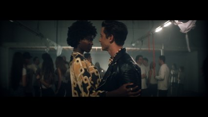 Bea Miller - NEVER GONNA LIKE YOU