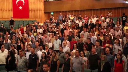 Tıp öğrencilerinin "Beyaz önlük" töreni