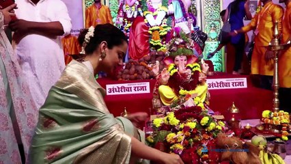 Balraj Syal Along With Amruta Khanvilkar Visit Andheri Cha Raja For Darshan