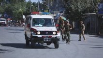 Medio centenar de muertos en dos ataques talibanes a un mitin y un edificio oficial