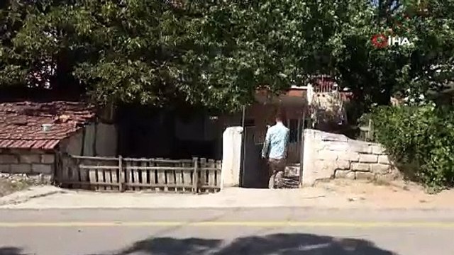 Kocası tarafından boyun, sırt ve göğsünden bıçaklanan kadın yaşam mücadelesi veriyor