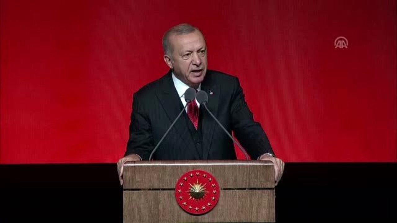 Cumhurbaşkanı Erdoğan: "Ülkemizin yönetim sistemini değiştirirken en çok hassasiyet gösterdiğimiz...
