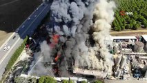 Tuzla'daki fabrika yangını havadan görüntülendi
