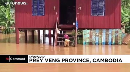 Kamboçya'da sel en az 11 can aldı, on binlerce kişi evini terk etti