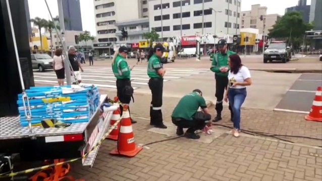 Cettrans e PM orientam condutores sobre o uso de cadeirinhas em veículos