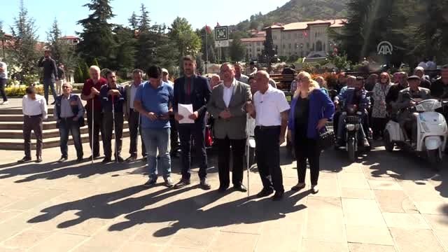 Engelliler ivedilikle bu yıl atama istiyor - KASTAMONU