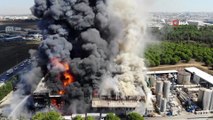 Tuzla'daki Fabrika Yangını Havadan Görüntülendi